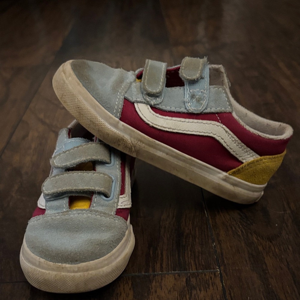Stylish VANS Kids Velcro Sneakers - Red and Blue